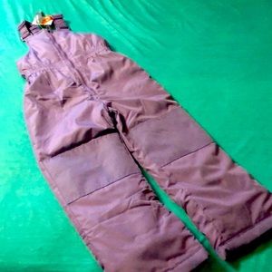 Girl snow pants, new with tags.